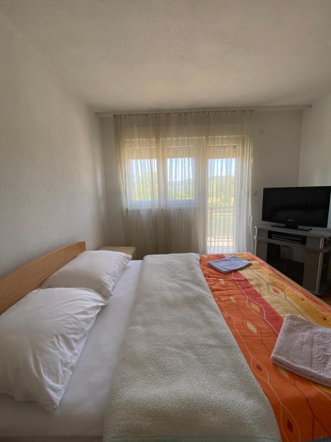 Apartament Apartman “Iva” Drvar Zewnętrze zdjęcie