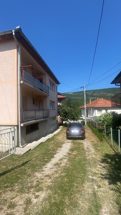 Apartament Apartman “Iva” Drvar Zewnętrze zdjęcie