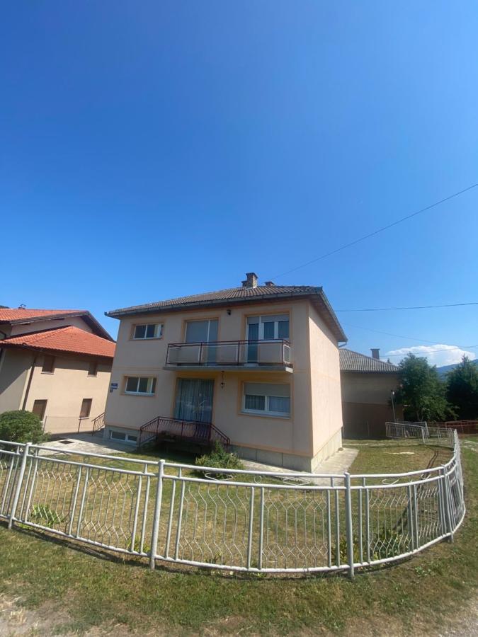 Apartament Apartman “Iva” Drvar Zewnętrze zdjęcie