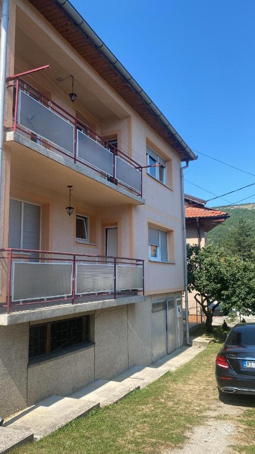 Apartament Apartman “Iva” Drvar Zewnętrze zdjęcie